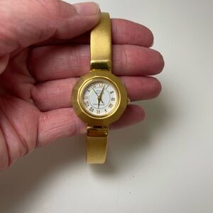 Anne Klein Ladies Gold analog watch with Classic Design and Minimalist Style